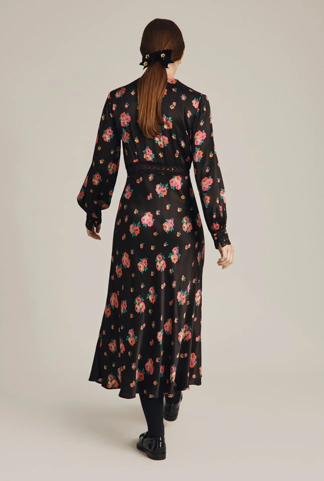 Sara Dress Rose Bouquet 6 Sara Dress Rose Bouquet - Image 4