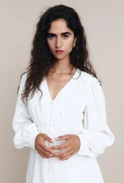 Shyla Crepe Knee-Length Dress Ivory -Ghost Fashion Store D05G036 M12 25758 650px 964px