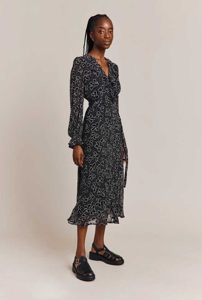 Su Georgette Maxi Dress Black Velvet Bows 4 Su Georgette Maxi Dress Black Velvet Bows - Image 2