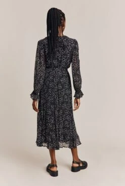 Su Georgette Maxi Dress Black Velvet Bows 11 Su Georgette Maxi Dress Black Velvet Bows -Ghost Fashion Store D06G001A Z27 26981 650px 964px