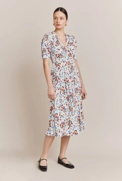 Lucy Satin Midi Dress Blue Umbrella Flowers 10 Lucy Satin Midi Dress Blue Umbrella Flowers -Ghost Fashion Store D06G003 Z30 27333 650px 964px