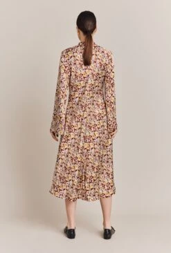 Ayla Satin Midi Dress Sandy Floral 11 Ayla Satin Midi Dress Sandy Floral -Ghost Fashion Store D06G045A Z51 27446 650px 964px