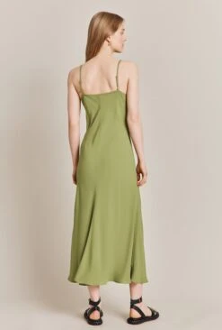 Sofia Crepe Midi Dress Green -Ghost Fashion Store D06G069 J30 27871 650px 964px