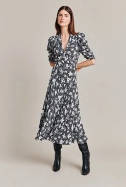 Madi Crepe Midi Dress Black Floral 14 Madi Crepe Midi Dress Black Floral -Ghost Fashion Store D07G024 Z73 28724 650px 964px