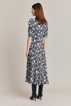 Madi Crepe Midi Dress Black Floral 15 Madi Crepe Midi Dress Black Floral -Ghost Fashion Store D07G024 Z73 28727 650px 964px