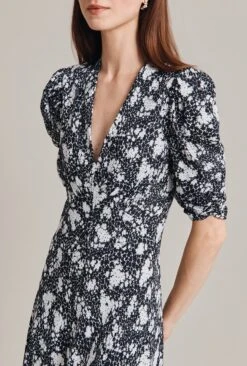 Madi Crepe Midi Dress Black Floral 13 Madi Crepe Midi Dress Black Floral -Ghost Fashion Store D07G024 Z73 28939 650px 964px