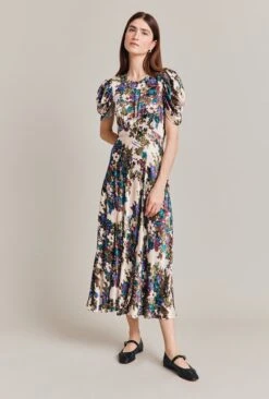 Beatrix Satin Midi Dress Green Floral 12 Beatrix Satin Midi Dress Green Floral -Ghost Fashion Store D07G029 Z34 28798 650px 964px