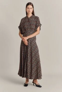Harriet Crepe Midi Dress Black Soft Ikat
