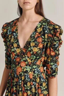 Sarah Crepe Midi Dress Classic Floral -Ghost Fashion Store D07G052 Z09 29578 650px 964px