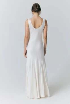 Willow Satin Maxi Dress 11 Willow Satin Maxi Dress -Ghost Fashion Store D10G006 M12 32847 650px 964px