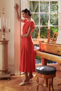 Alora Crepe Midi Dress -Ghost Fashion Store D10G023 G01 33696 650px 964px