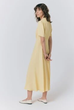 Blair Crepe Midi Tea Dress -Ghost Fashion Store D10G025 E01 33129 650px 964px