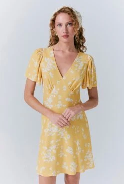 Ruby Crepe Floral Short Dress 13 Ruby Crepe Floral Short Dress -Ghost Fashion Store D10G042 Z79 33510 650px 964px