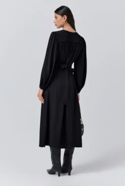 Layla Crepe Tie Neck Midi Dress -Ghost Fashion Store D11G006 A01 33828 650px 964px