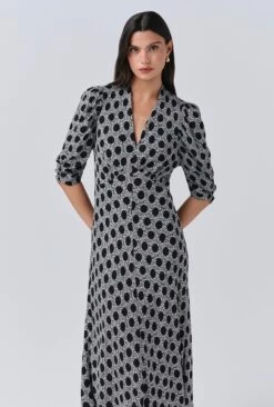 Mia Crepe Floral Midi Tea Dress -Ghost Fashion Store D11G019 ZA1 33814 650px 964px