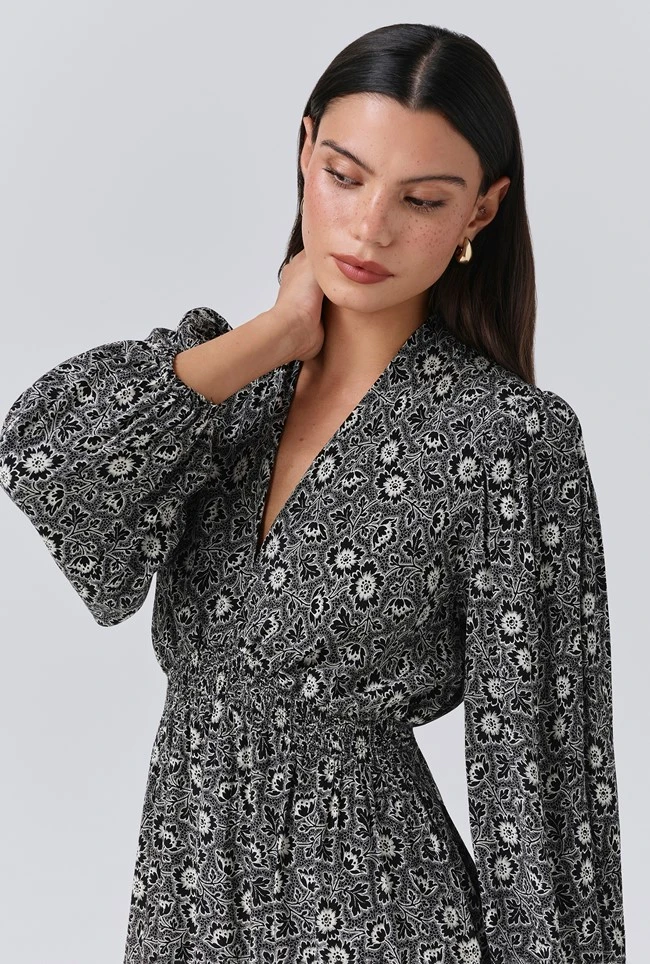 Petal Crepe V Neck Midi Waisted Dress 4 Petal Crepe V Neck Midi Waisted Dress - Image 2