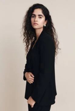 Piper Crepe Blazer Black -Ghost Fashion Store J05G001 A01 25778 650px 964px