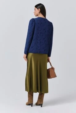 Zara Quilted Crepe Embroidered Button Through Jacket 11 Zara Quilted Crepe Embroidered Button Through Jacket -Ghost Fashion Store J10G001 Z90 33772 650px 964px