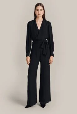 Olivia Crepe Wide Leg Jumpsuit Black 12 Olivia Crepe Wide Leg Jumpsuit Black -Ghost Fashion Store O07G002 A01 29247 650px 964px