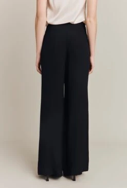 Brooke Wide-Leg Trousers Black -Ghost Fashion Store P06G002 A01 26435 650px 964px
