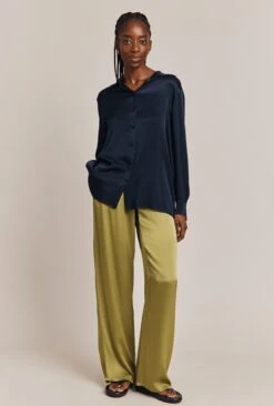 Ellie Satin Shirt Navy 8 Ellie Satin Shirt Navy -Ghost Fashion Store Q06G007A K10 26909 650px 964px