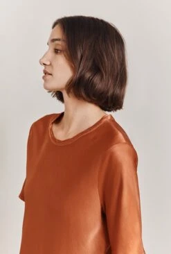 Ivy Satin Top Auburn 10 Ivy Satin Top Auburn -Ghost Fashion Store Q06G008A F24 28603 650px 964px