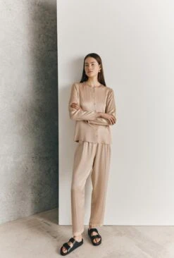 Efie Satin Long Sleeve Blouse Stone 14 Efie Satin Long Sleeve Blouse Stone -Ghost Fashion Store Q06G010 N04 27054 650px 964px