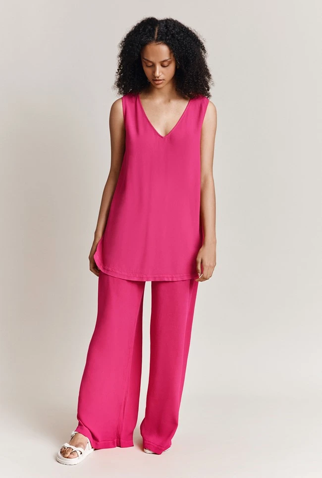 Camila Crepe Top Bright Pink 4 Camila Crepe Top Bright Pink - Image 2