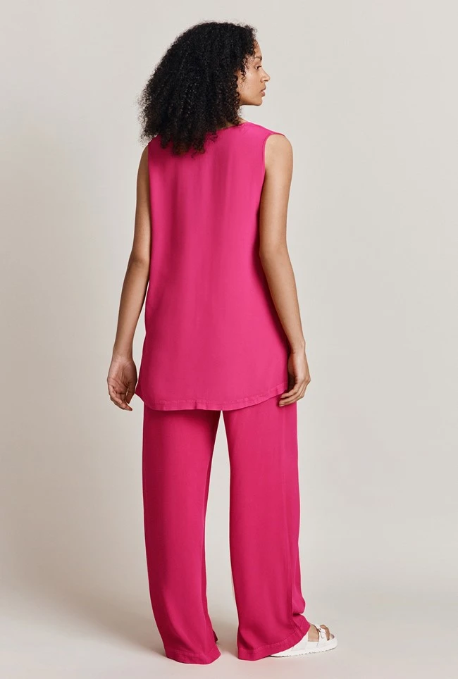 Camila Crepe Top Bright Pink 5 Camila Crepe Top Bright Pink - Image 3