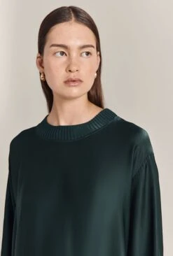 Grace Satin Sweatshirt Cedar 8 Grace Satin Sweatshirt Cedar -Ghost Fashion Store Q07G003 J21 29142 650px 964px