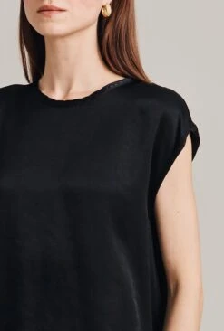 Melody Satin Short Sleeve Top Black -Ghost Fashion Store Q07G019 A01 29008 650px 964px