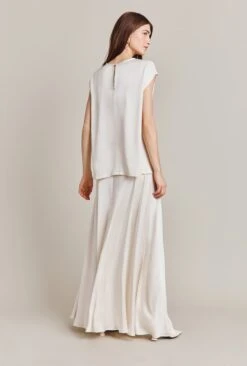 Melody Satin Short Sleeve Top Ivory 11 Melody Satin Short Sleeve Top Ivory -Ghost Fashion Store Q07G019 M12 28877 650px 964px