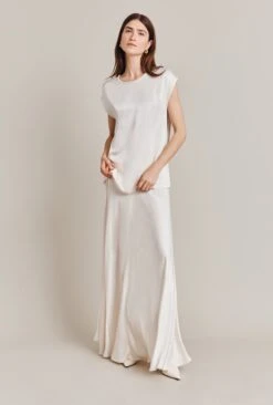 Melody Satin Short Sleeve Top Ivory 12 Melody Satin Short Sleeve Top Ivory -Ghost Fashion Store Q07G019 M12 29010 650px 964px