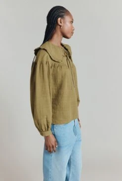 Daisy Jacquard Cotton Shirt 9 Daisy Jacquard Cotton Shirt -Ghost Fashion Store Q08G005 J17 31415 650px 964px