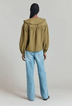 Daisy Jacquard Cotton Shirt 11 Daisy Jacquard Cotton Shirt -Ghost Fashion Store Q08G005 J17 31416 650px 964px