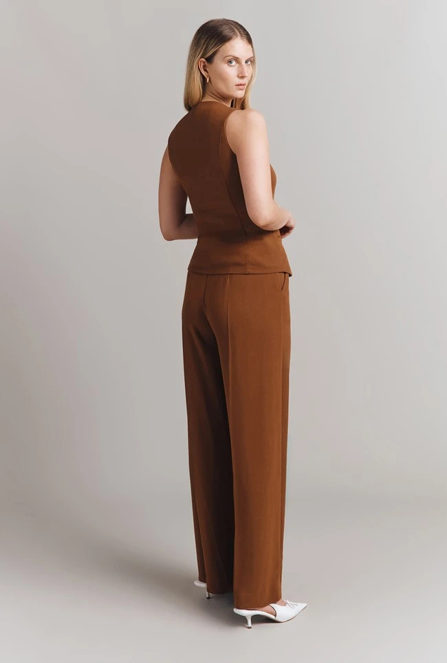 Bonnie Crepe Waistcoat 6 Bonnie Crepe Waistcoat - Image 4