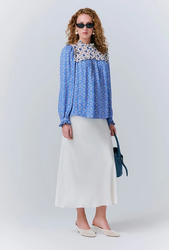 Naomi Crepe Contrast Floral Blouse 6 Naomi Crepe Contrast Floral Blouse - Image 4