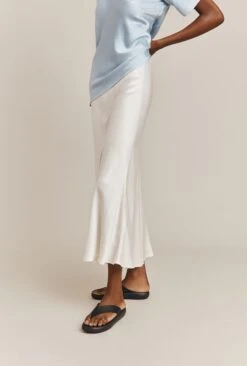 Luna Satin Slip Skirt Ivory 17 Luna Satin Slip Skirt Ivory -Ghost Fashion Store S05G002A M12 26704 650px 964px