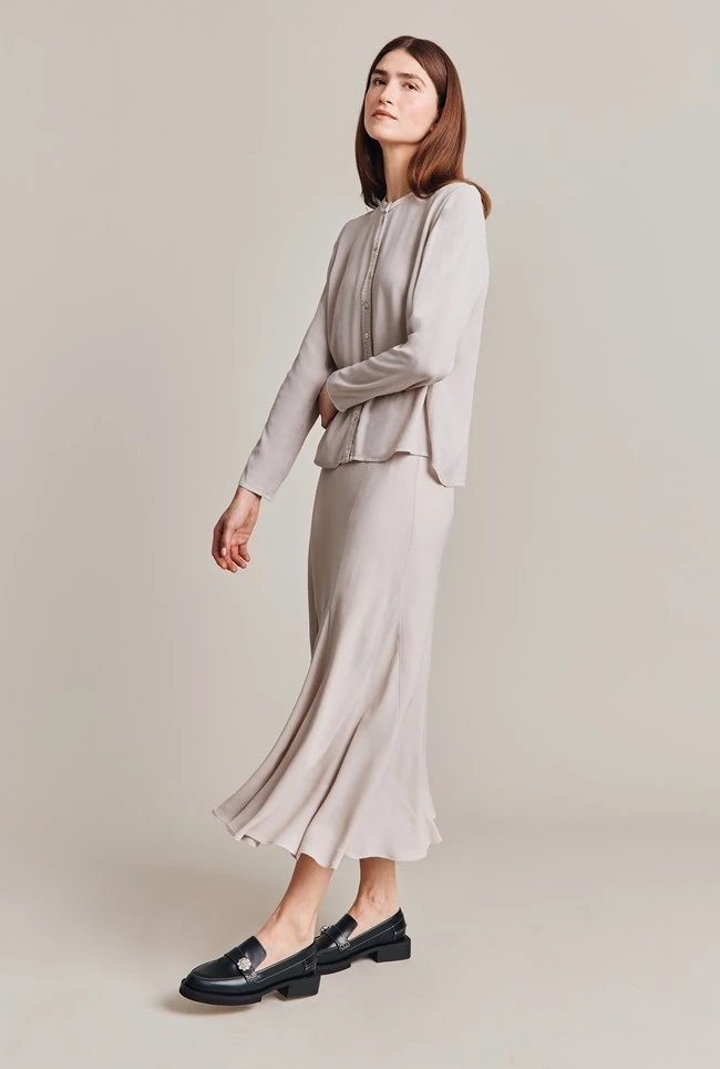 Phoebe Crepe Skirt Beige Pearly 5 Phoebe Crepe Skirt Beige Pearly - Image 3