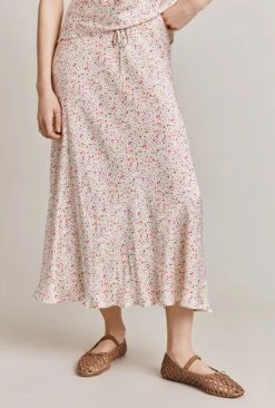 Darcy Satin Midi Skirt Cream Bubble -Ghost Fashion Store S06G006 Z57 28180 650px 964px