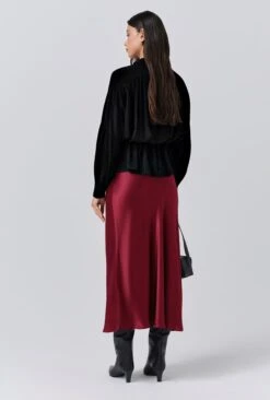 Luna Satin Midi Slip Skirt -Ghost Fashion Store S11G003 L93 33835 650px 964px